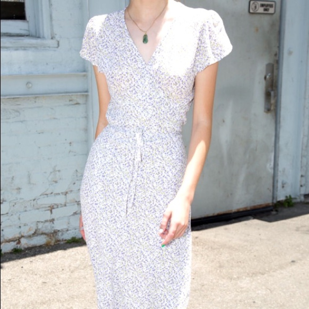 Brandy Melville Robbie dress